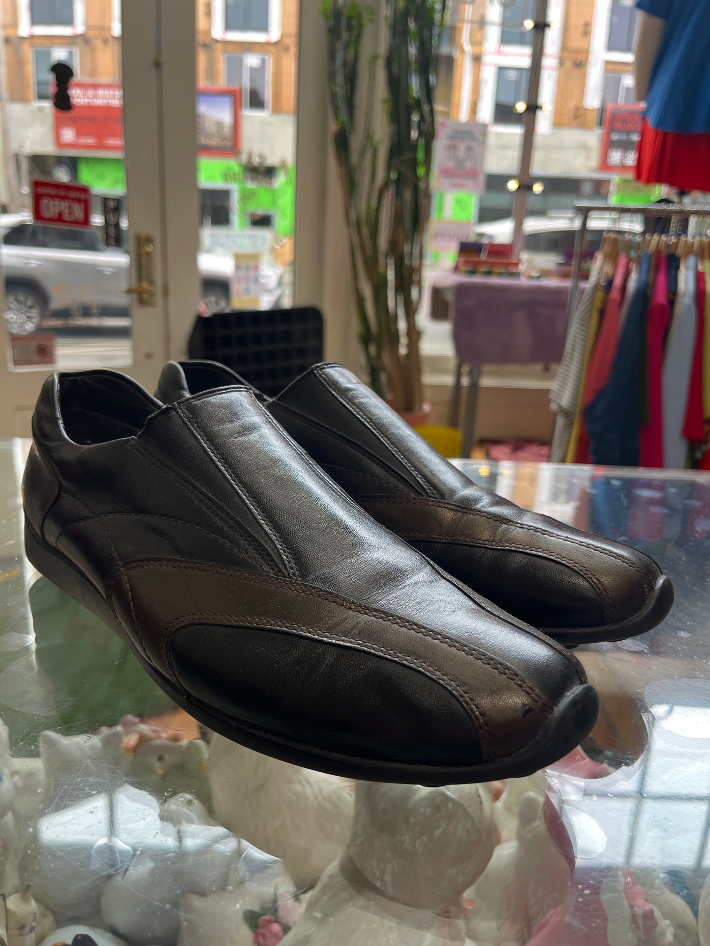 size 39 black leather Rene by Ara shoes - slip on