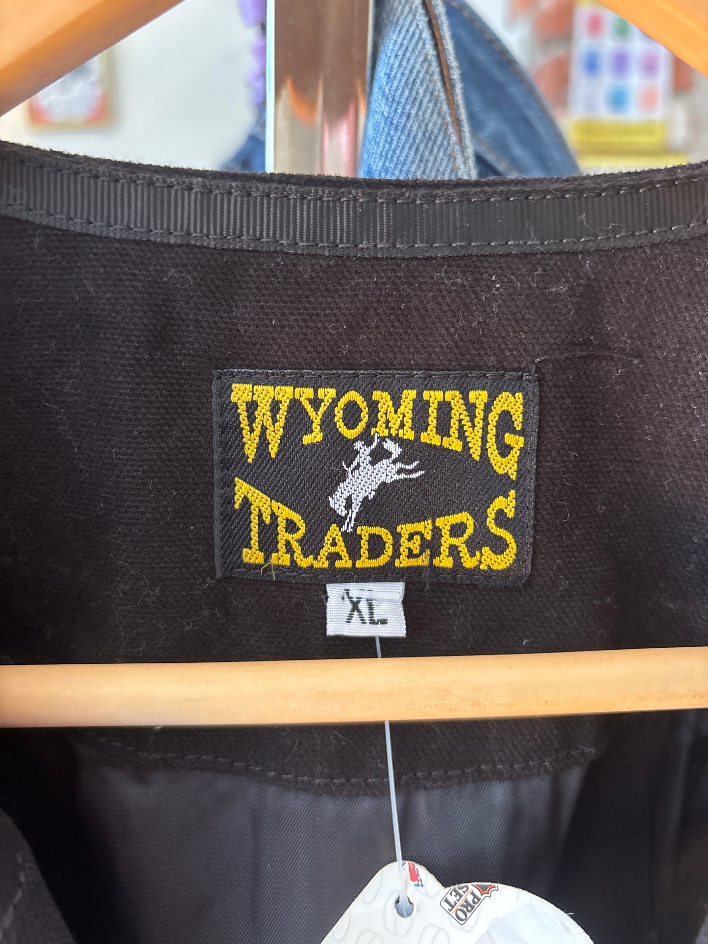 size XLish black cotton VINTAGE Wyoming Traders vest