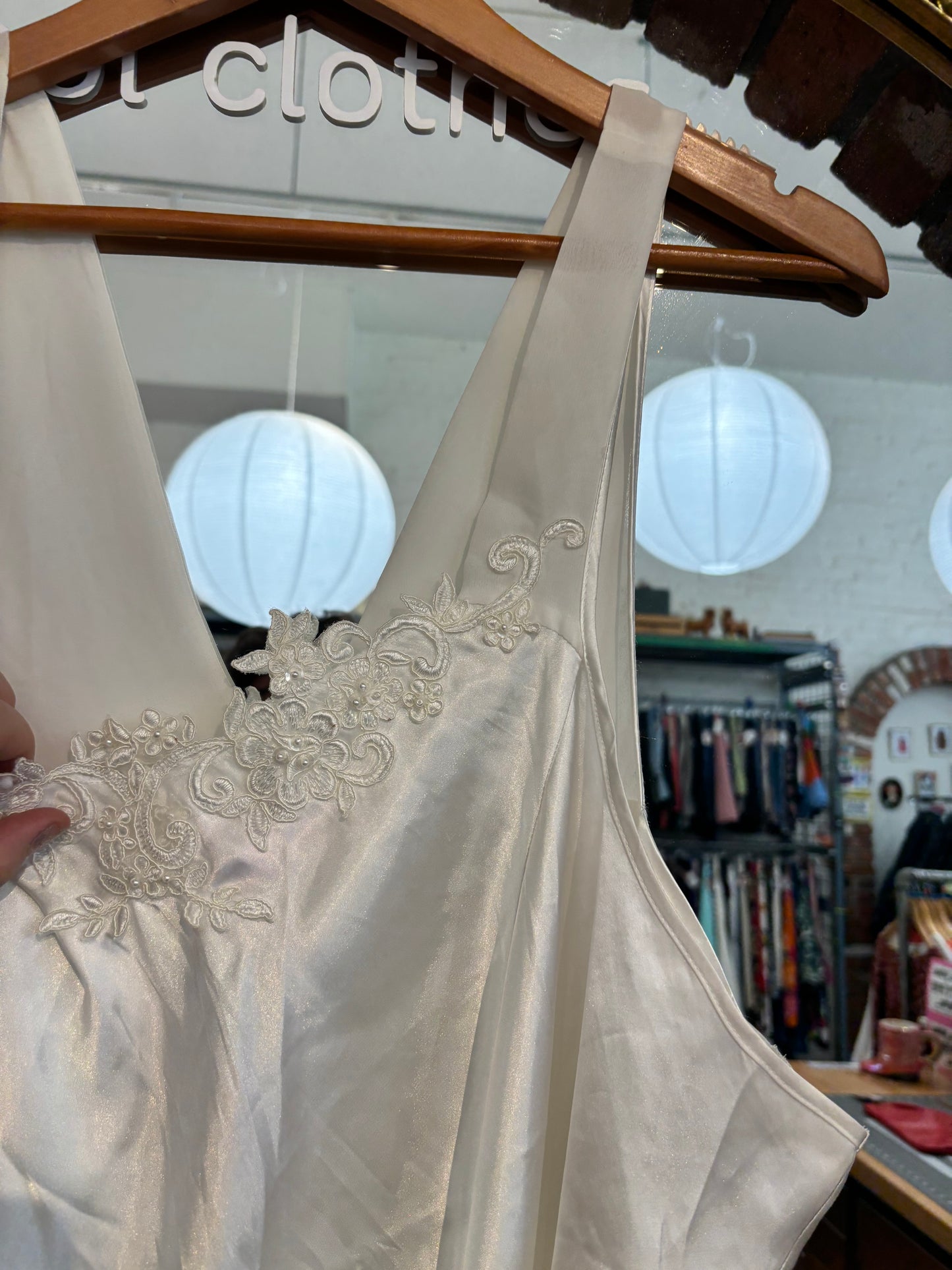 AS IS size 4X (30/32) white satin VINTAGE Serenade dress - slip