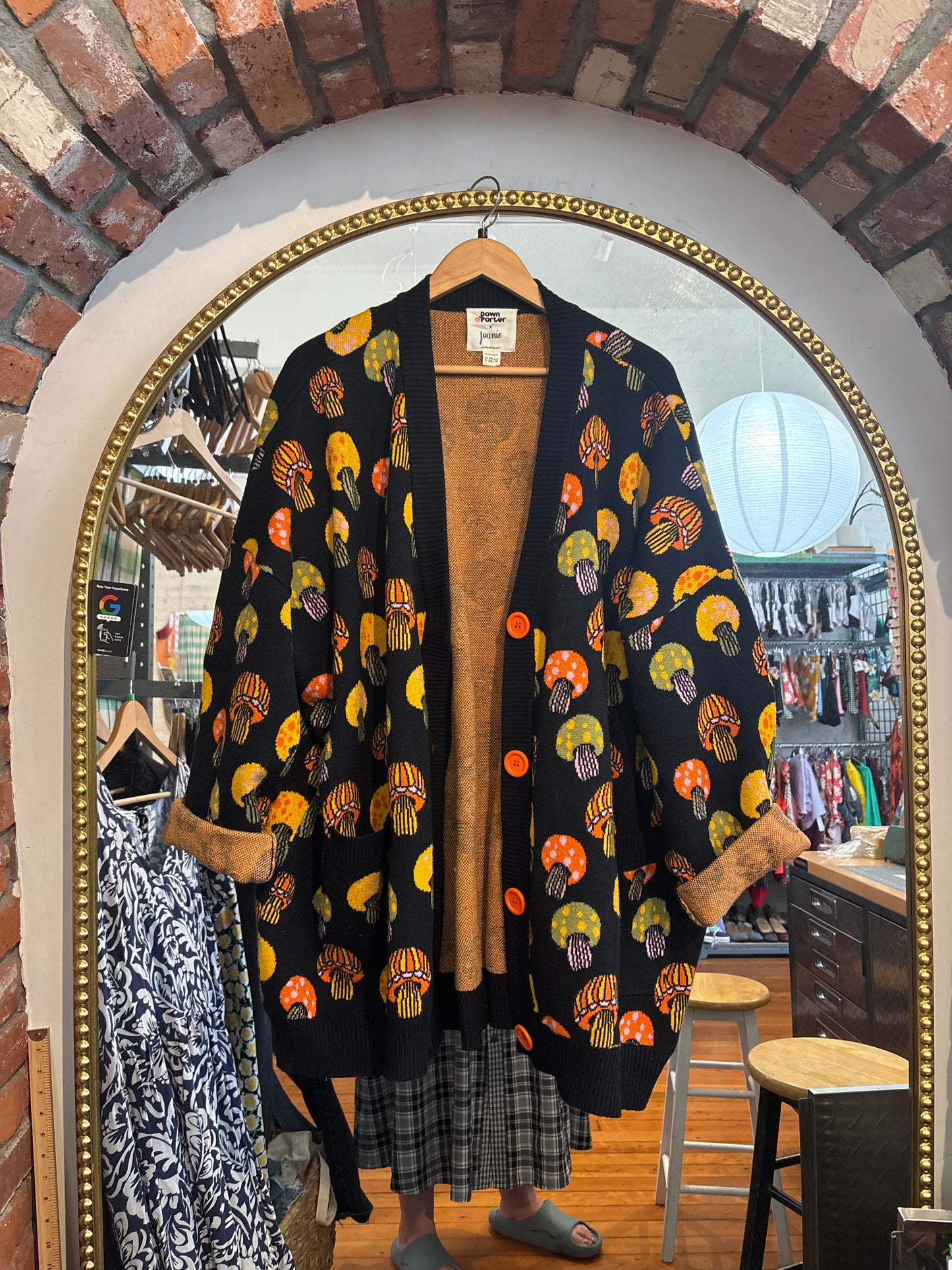 size XXL (generous) black with mushroons Dawn porter x Joanie cardigan - knit thick