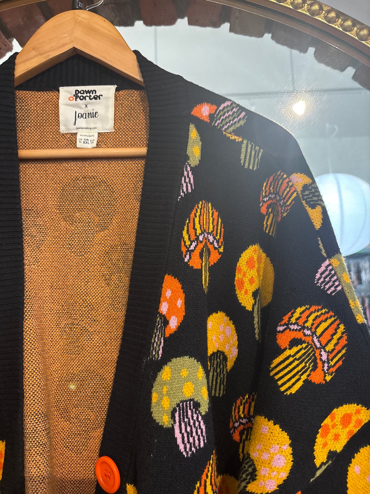 size XXL (generous) black with mushroons Dawn porter x Joanie cardigan - knit thick