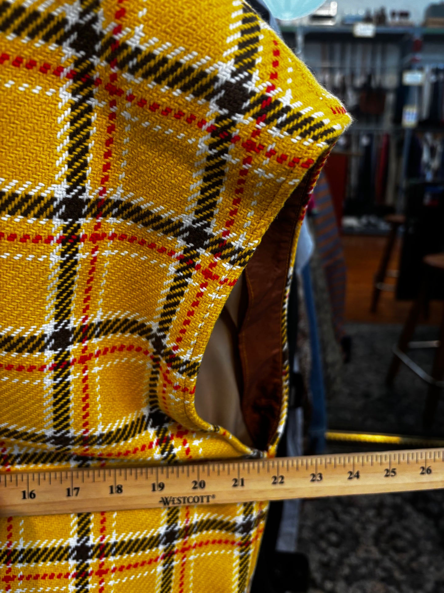 size flex yellow brown plaid vest - vintage