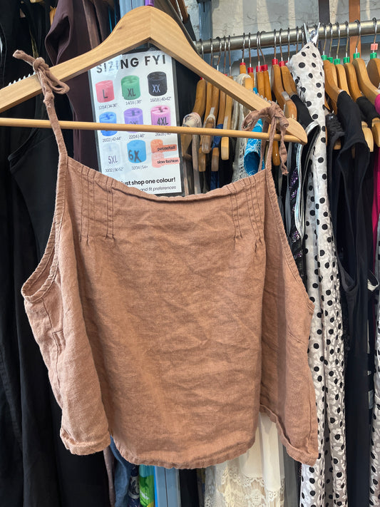 size 3X brown linen Shelter tank