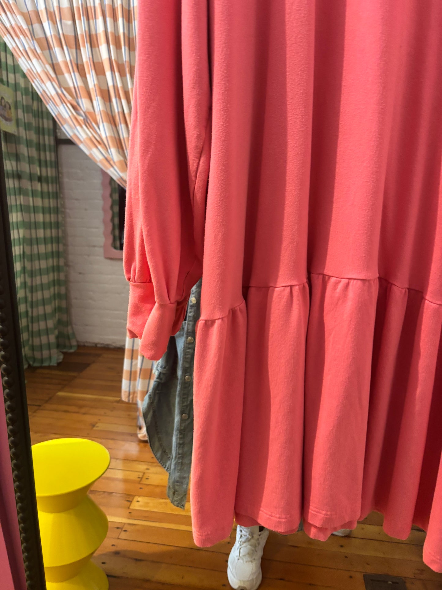 Size 3XL bubblegum pink Smash & Tess dress - knee