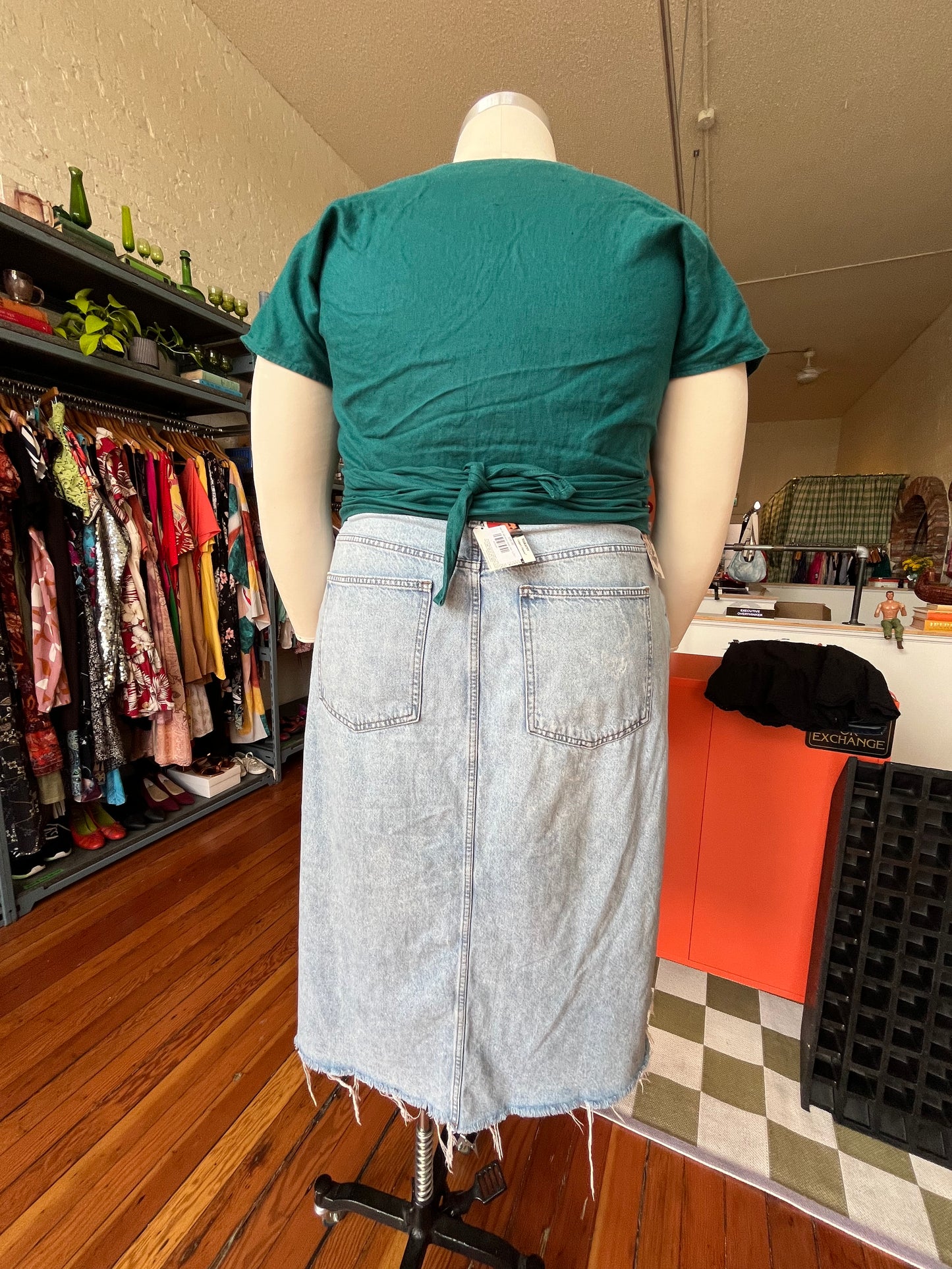 Size 4XL light denim mango Skirt