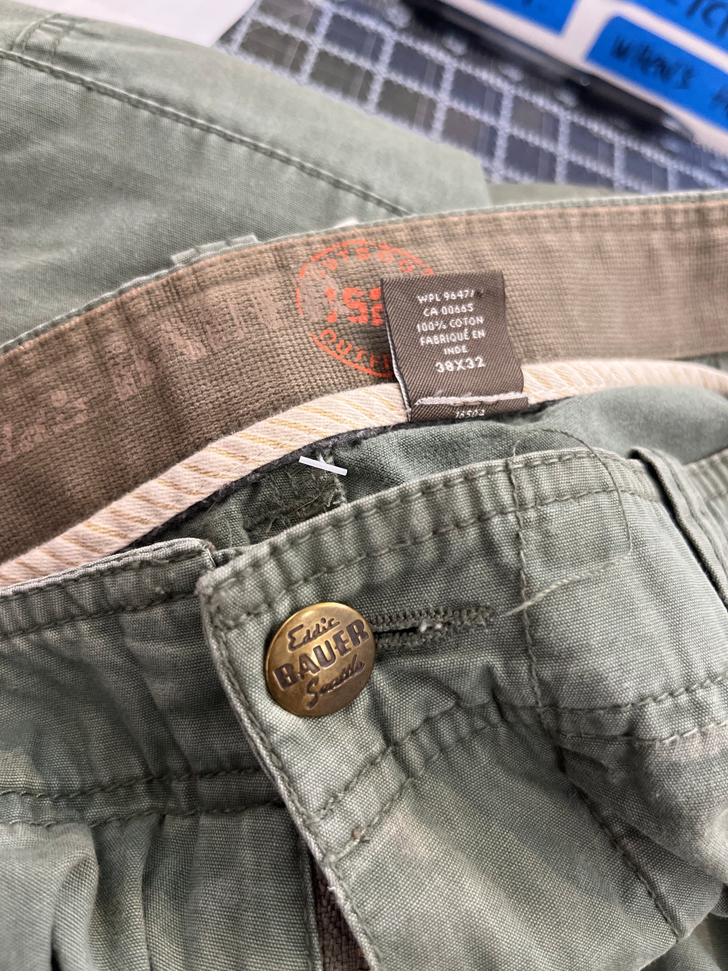 size 38x32 green cotton VINTAGE Eddi Bauer pants - cargo