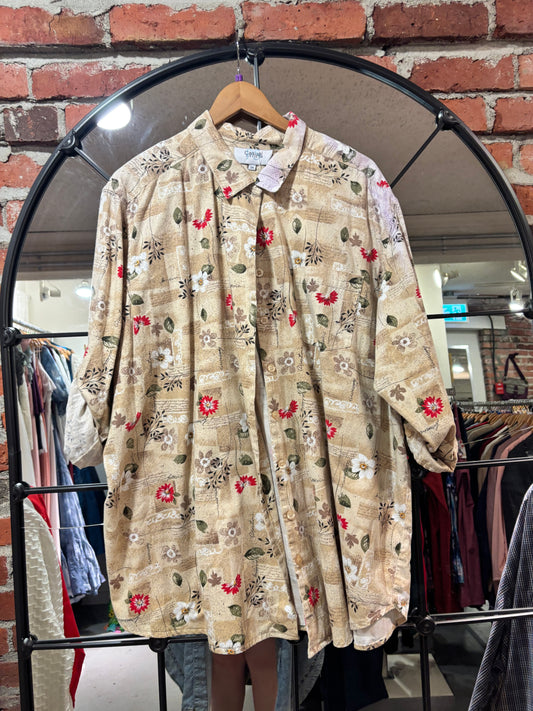 size 3X beige with flowers VINTAGE Career Elements  top - button up