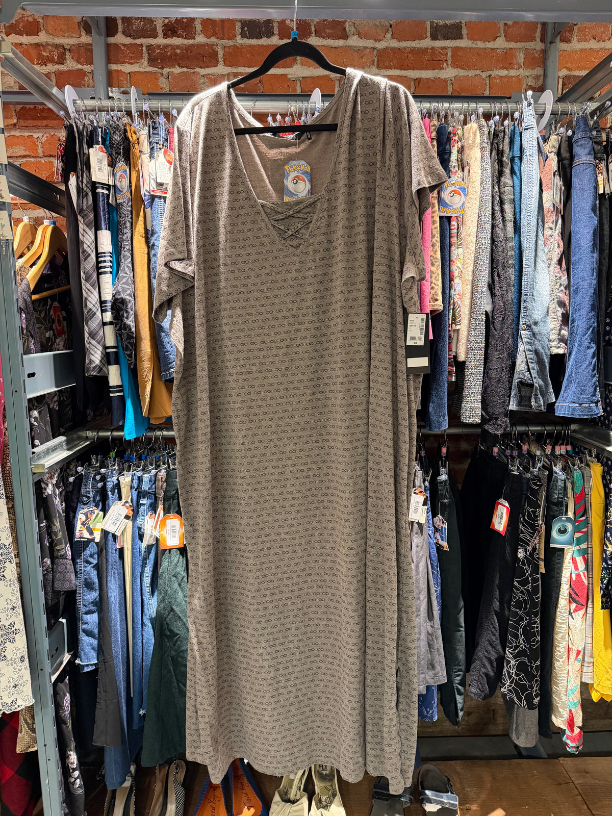 size 6X grey with glasses - NWT Voglio dress - sleep