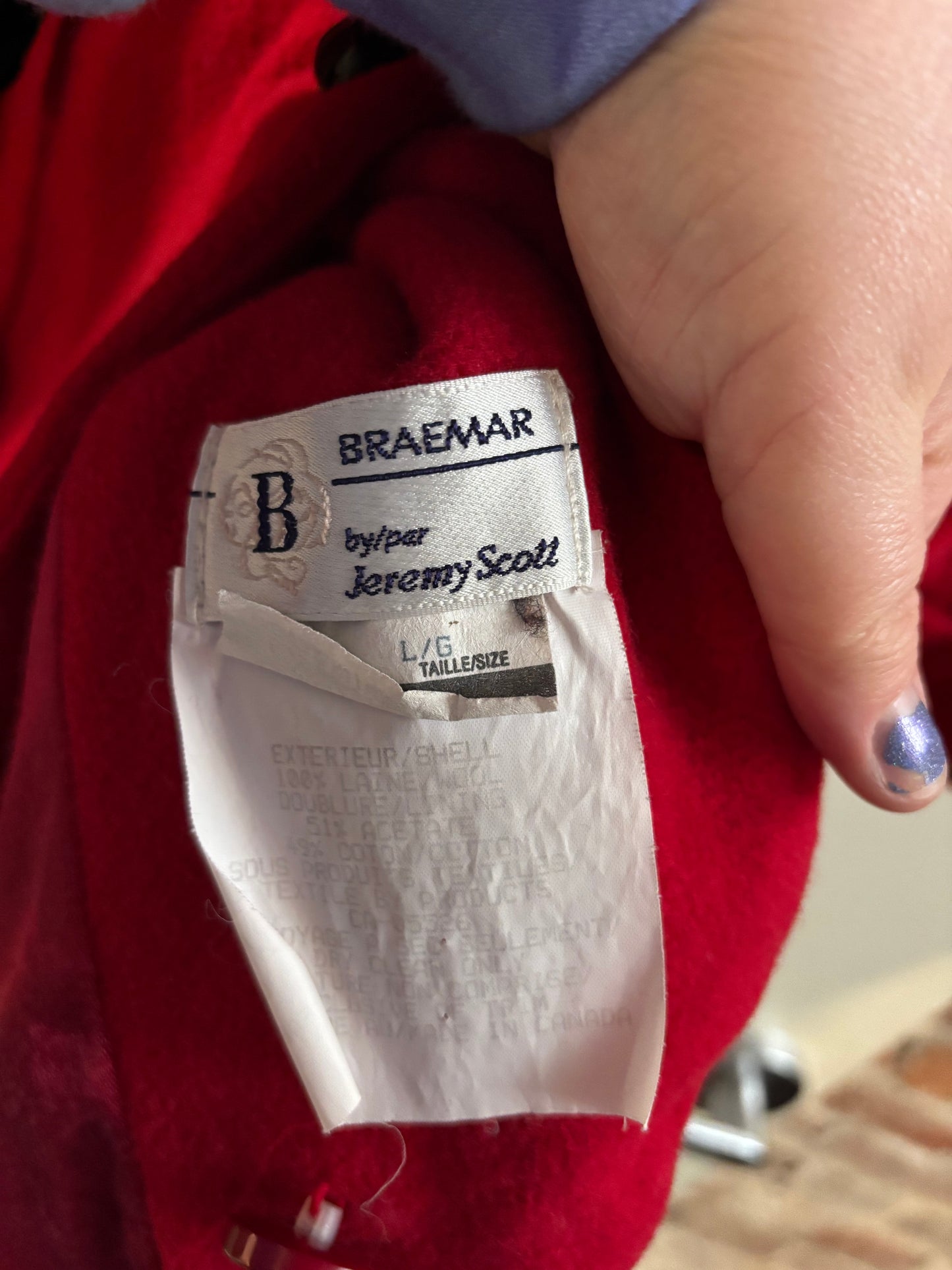 size L/G red wool with black details VINTAGE Braemar jacket