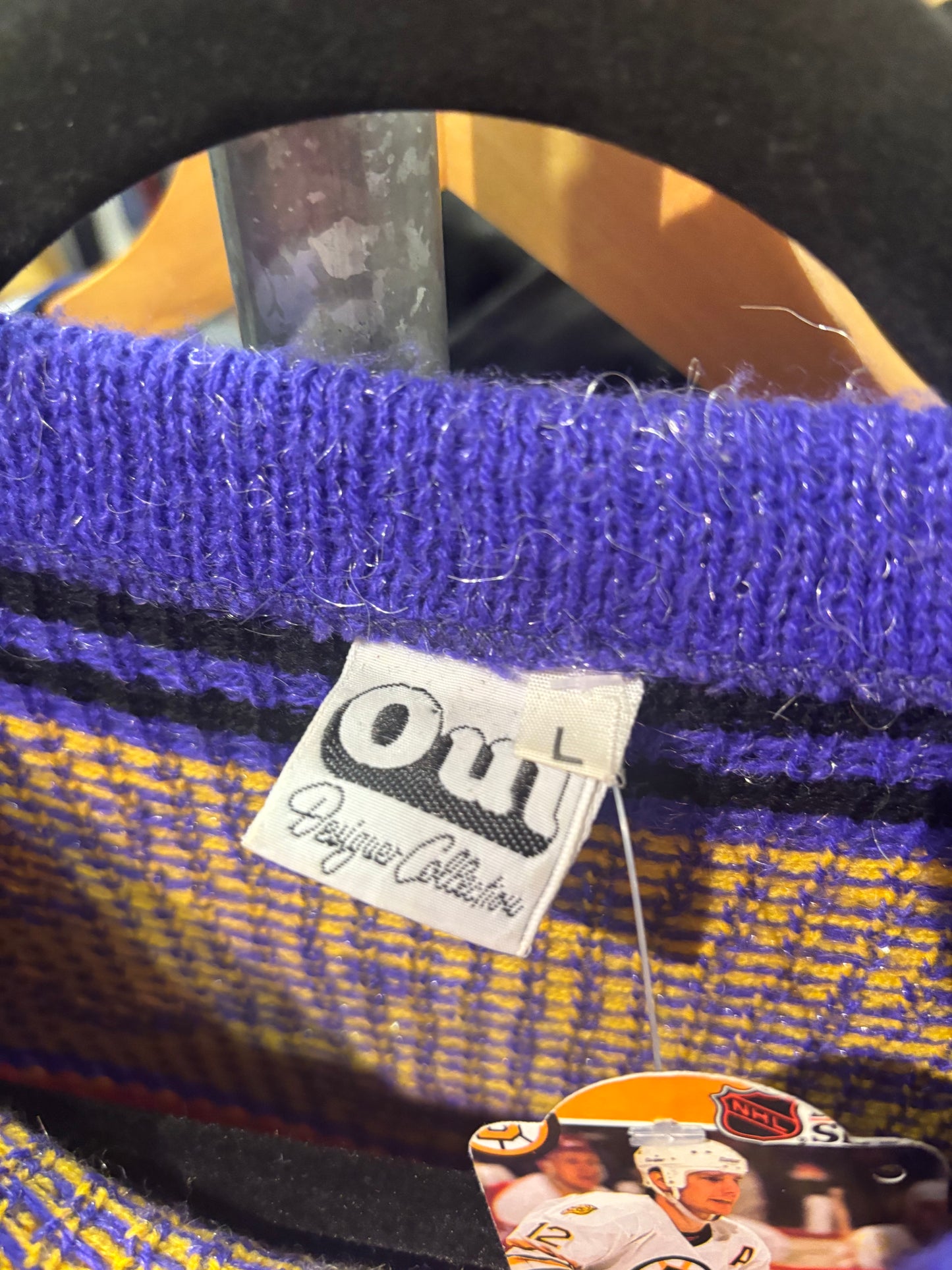 Size L brights patterned sweater Vintage Oui Sweater