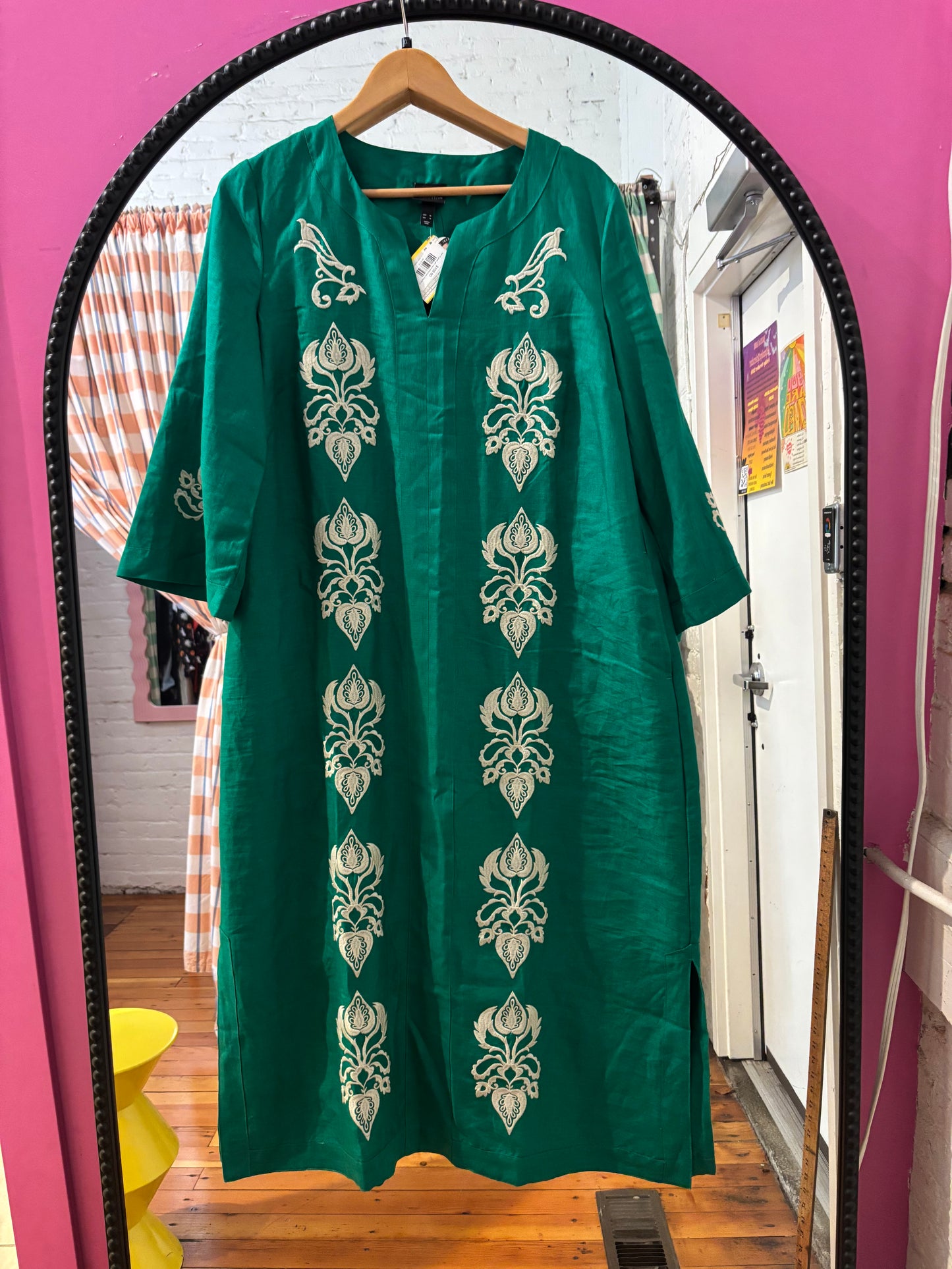 size 16 green with cream embroidery Selection by Ulla Popken dress - long