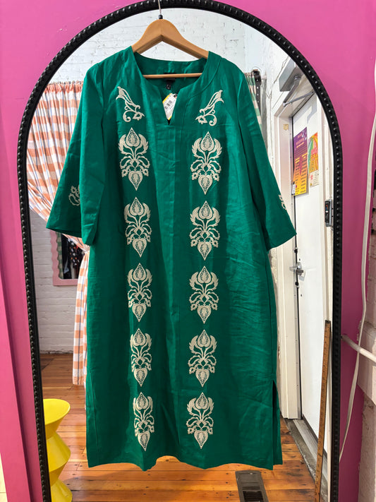 size 16 green with cream embroidery Selection by Ulla Popken dress - long