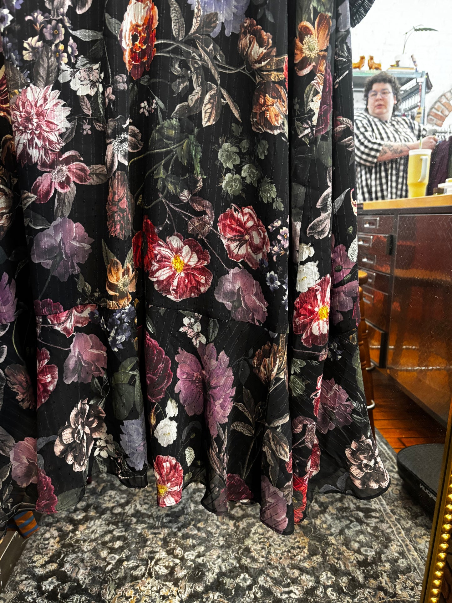 Size 4X Meredith X Penningtons black botanical wrap dress