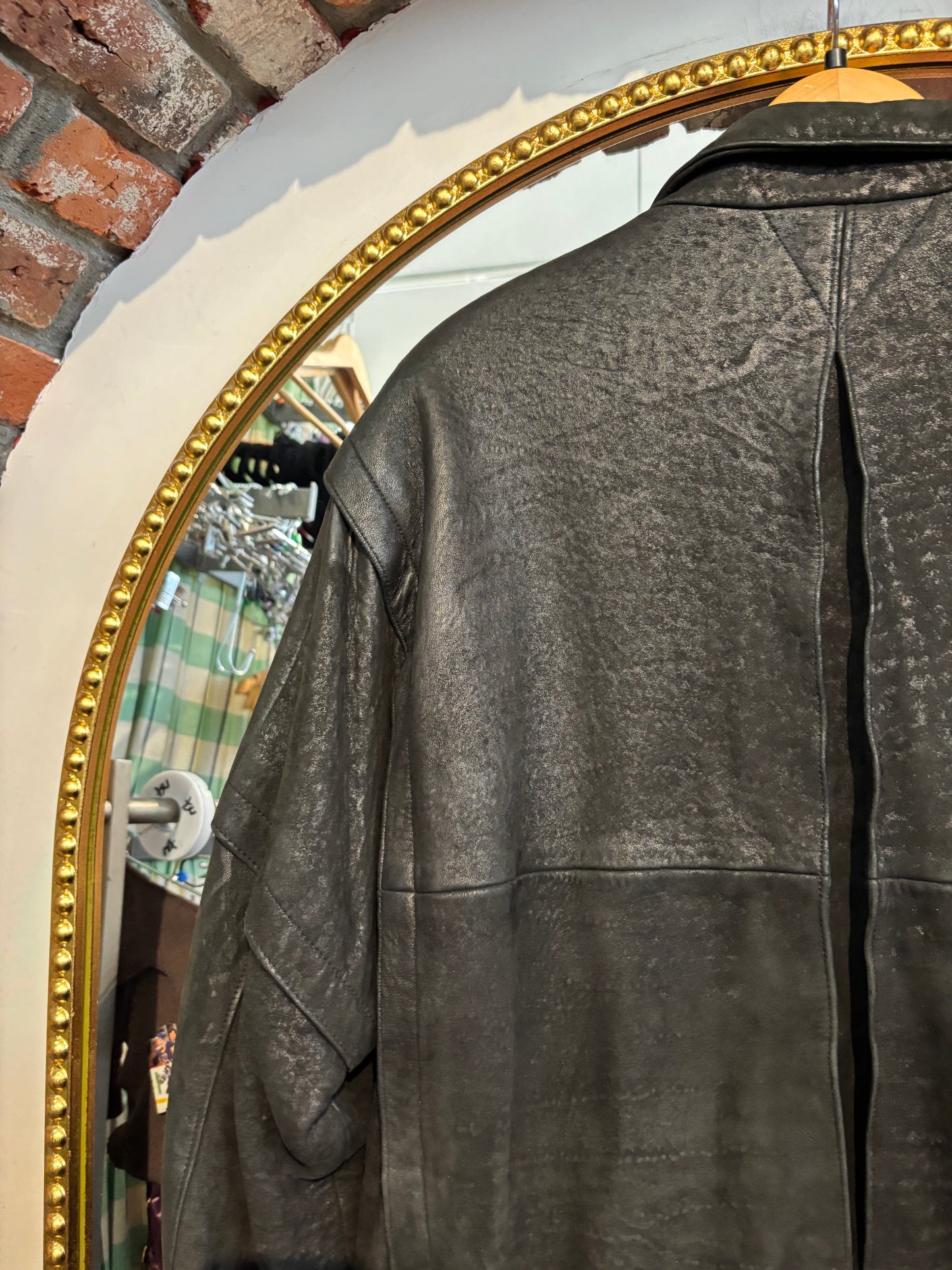 Size 46 tall black leather The Boutique of leathers jacket