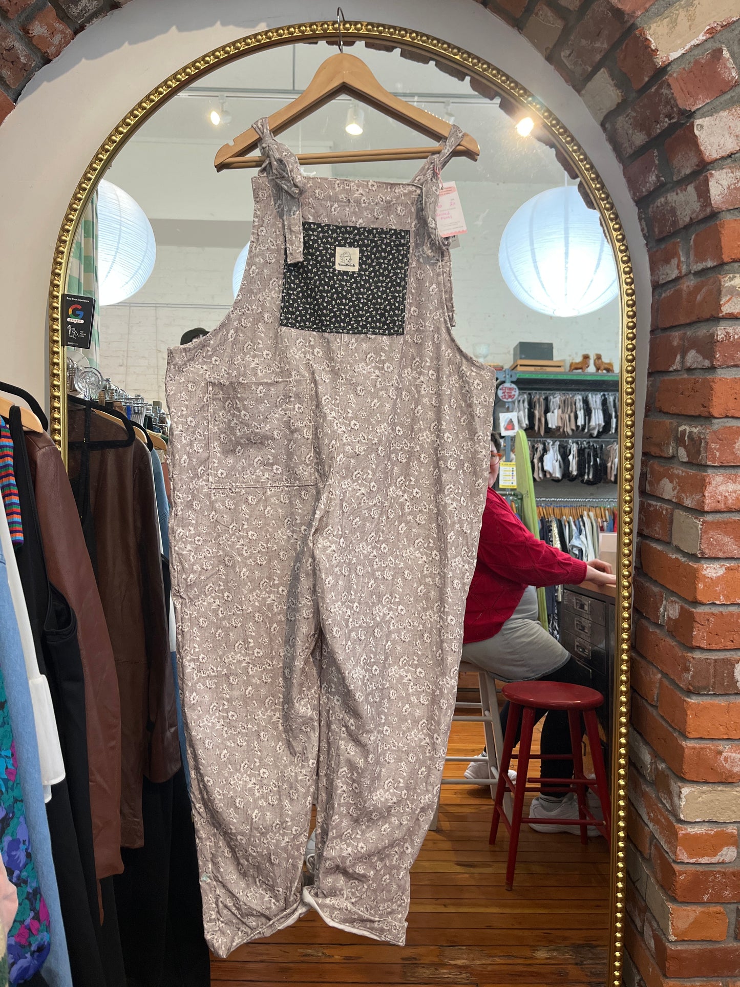 Size 2X 24" across waist  brushed floral MAKER