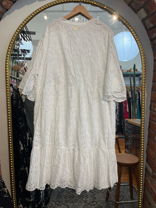 size 3XL white cotton eyelet Rubyyaya dress - mid