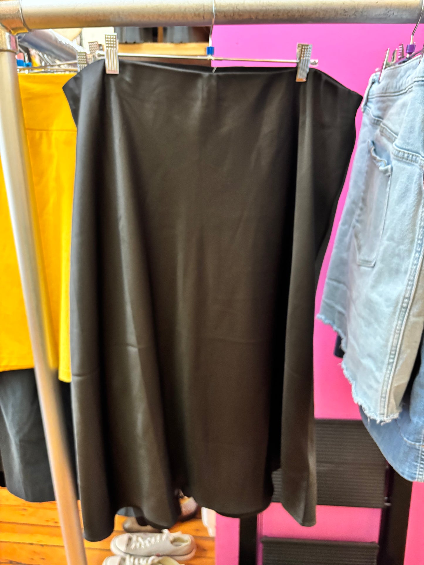 size 2X black satin The Drop skirt