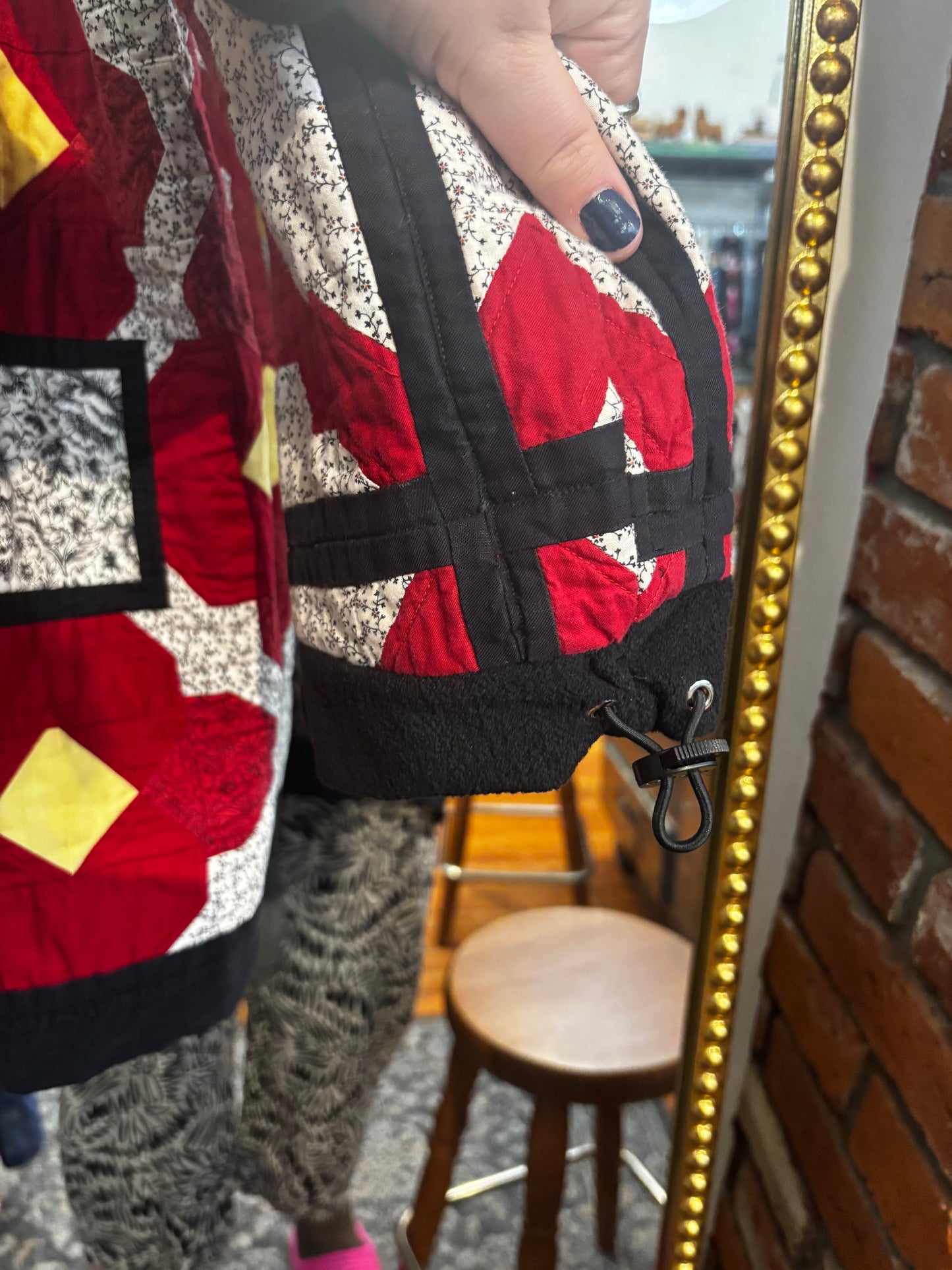 size XL quilted jacket by Woodbrick - vintage poppy coat with hood and drawstring