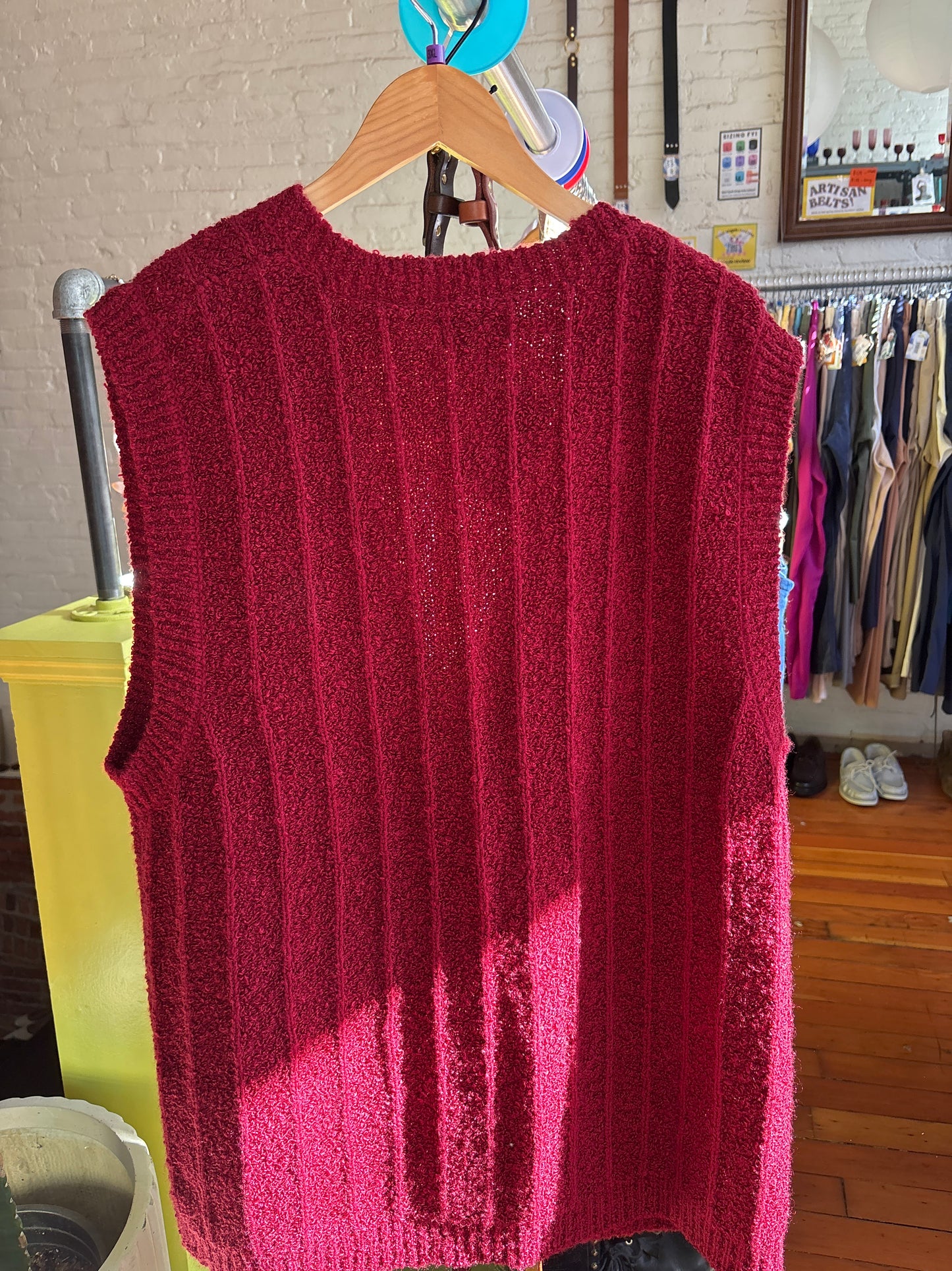 size 3X burgundy knit with gold buttons VINTAGE  vest - knit