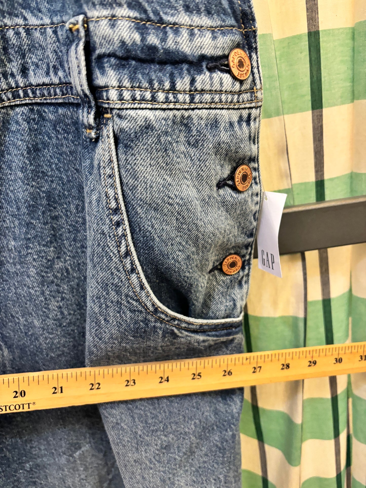 size XXL mid wash denim Gap overalls