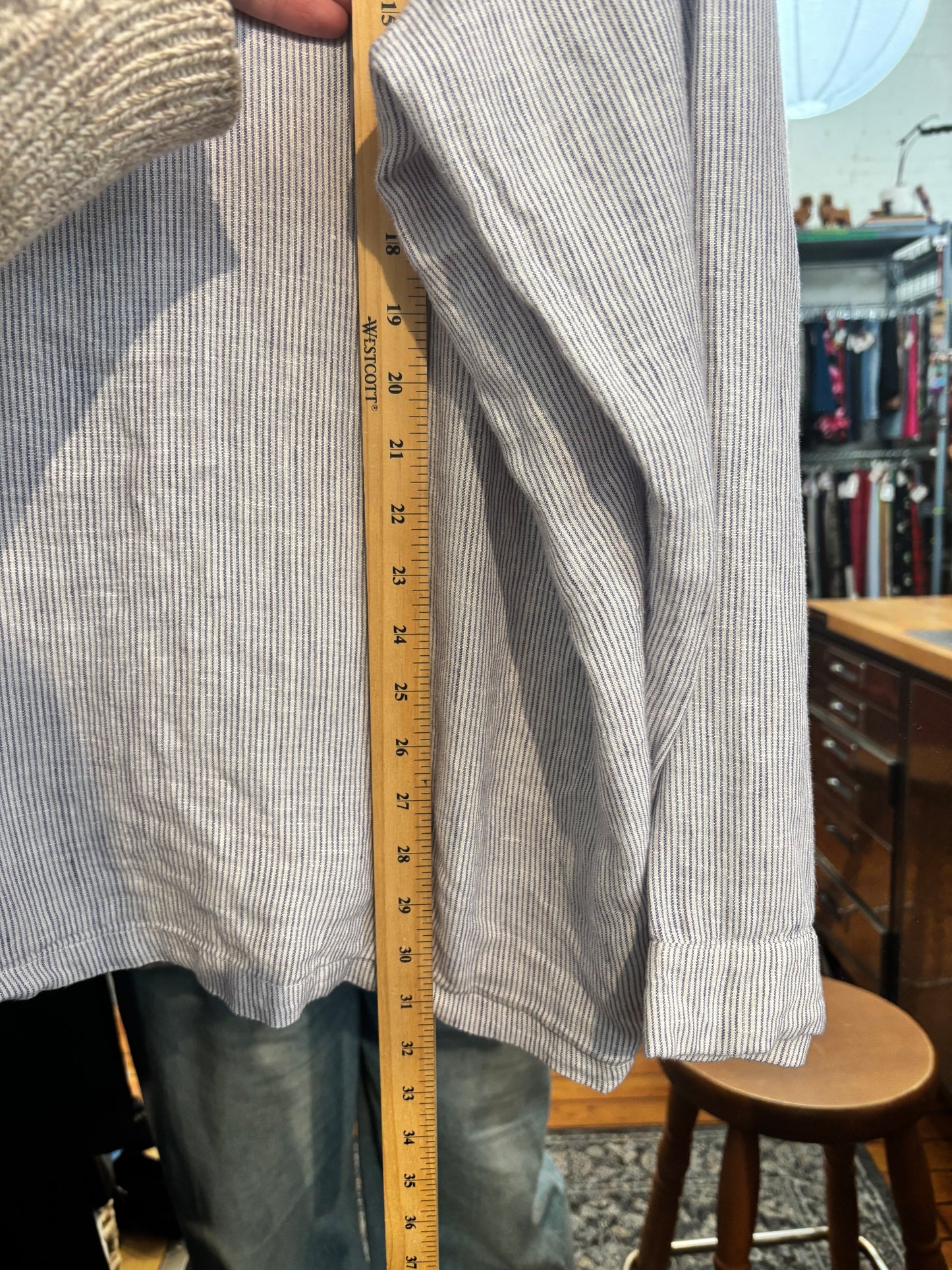 size L/XL white chambray stripe linen Shelter PJ SET- 2 piece