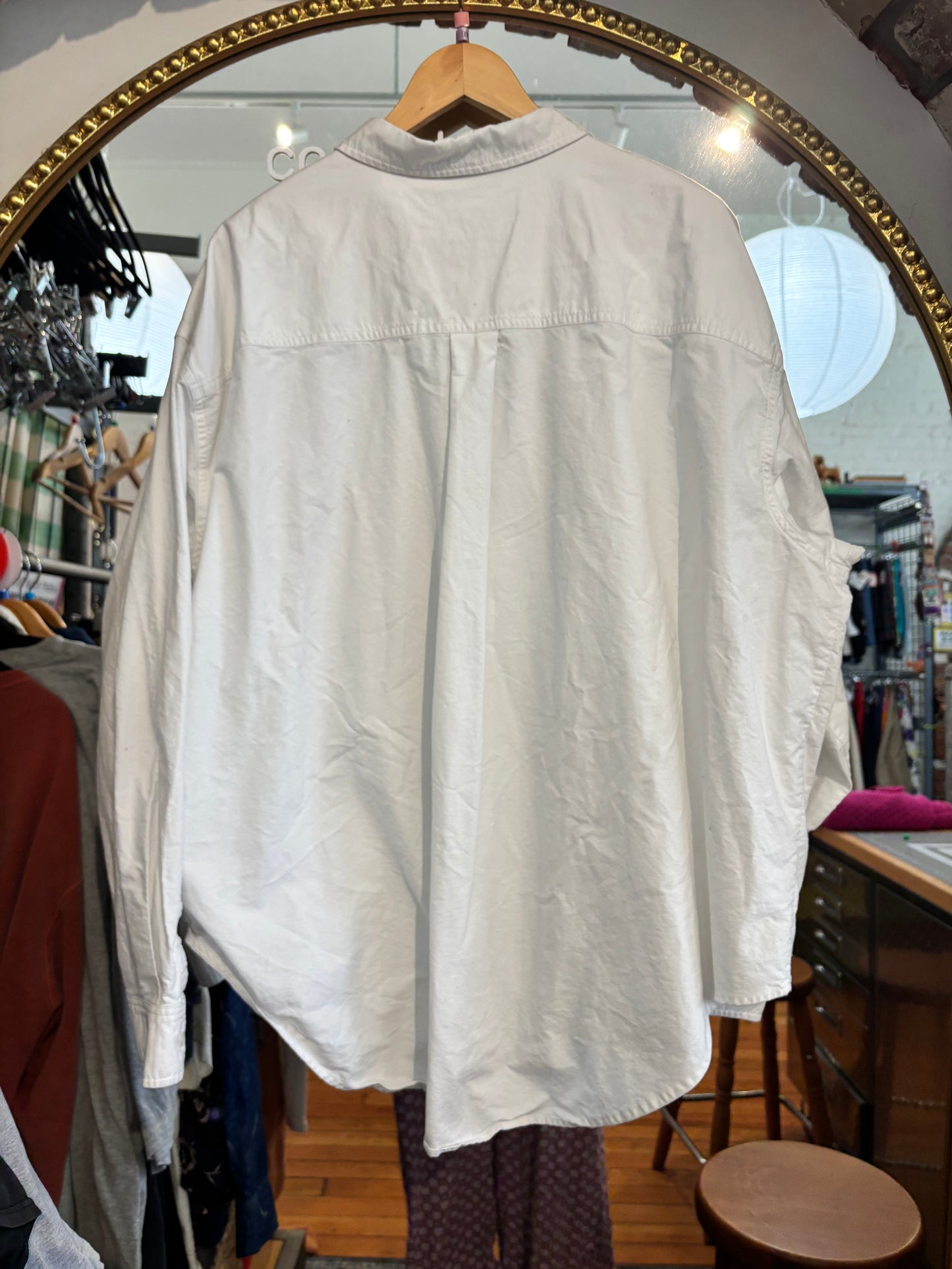 size 4X white cotton Good American button-up