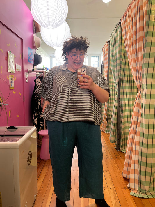 size OS+ grey white stripe NETTLE top - boxy
