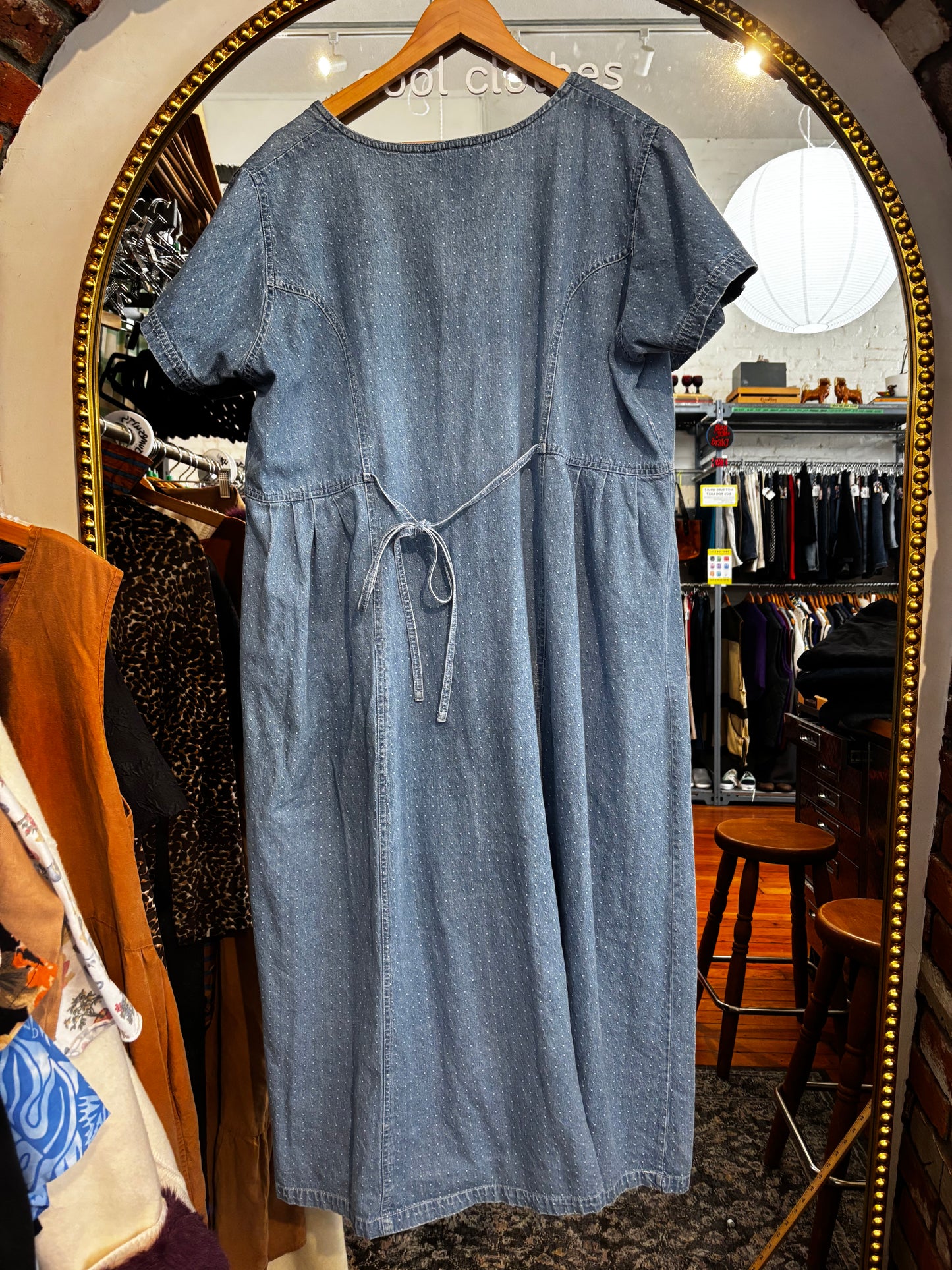 size M (1X) denim with dots and daisy buttons VINTAGE Cotton Ginny dress - long