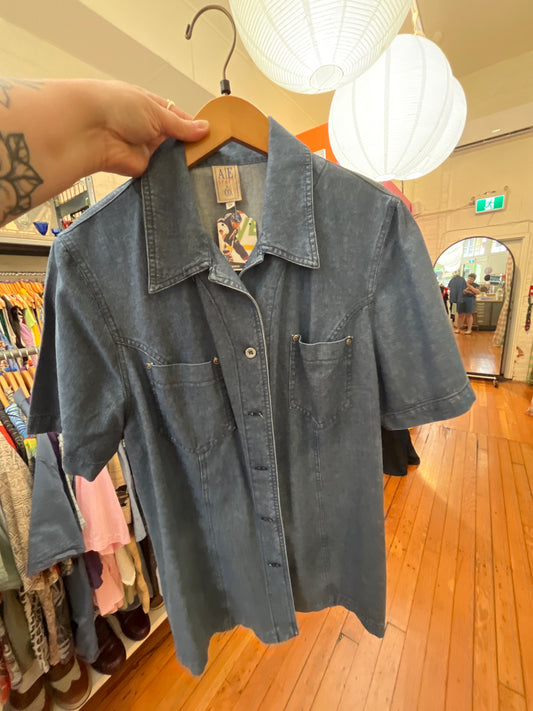 size 1X denim VINTAGE AE Sport top - button up