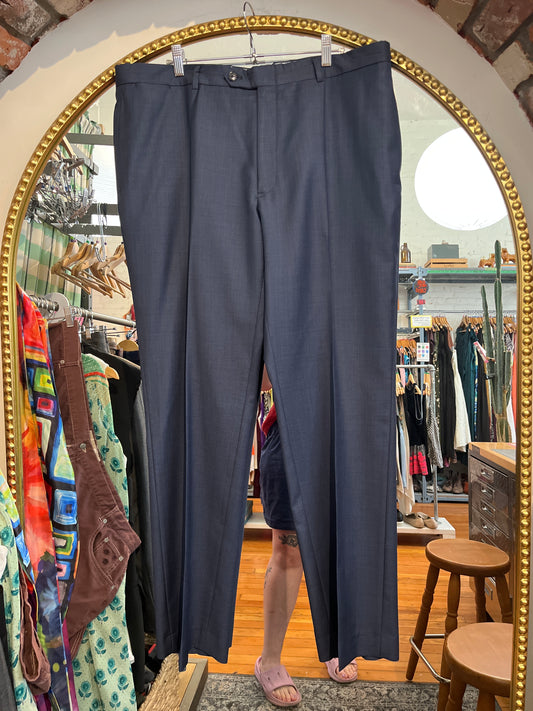 size 40x32 navy wool Tommy Hilfiger pants - matching
