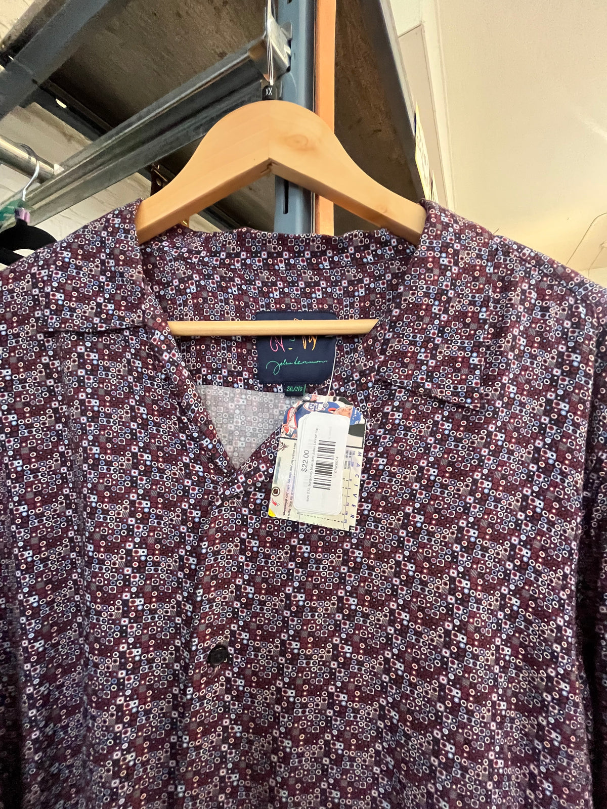 size 2XL burgundy blue dots Jolen Lennon top - button up
