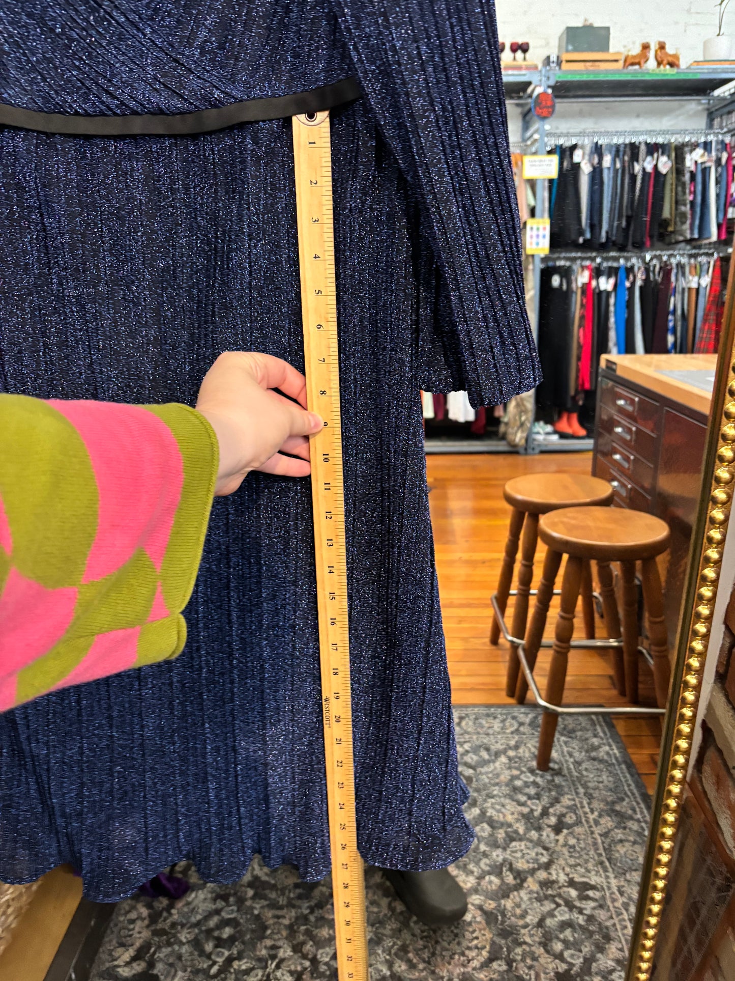 size 20 sapphire MacDuggal dress - gown