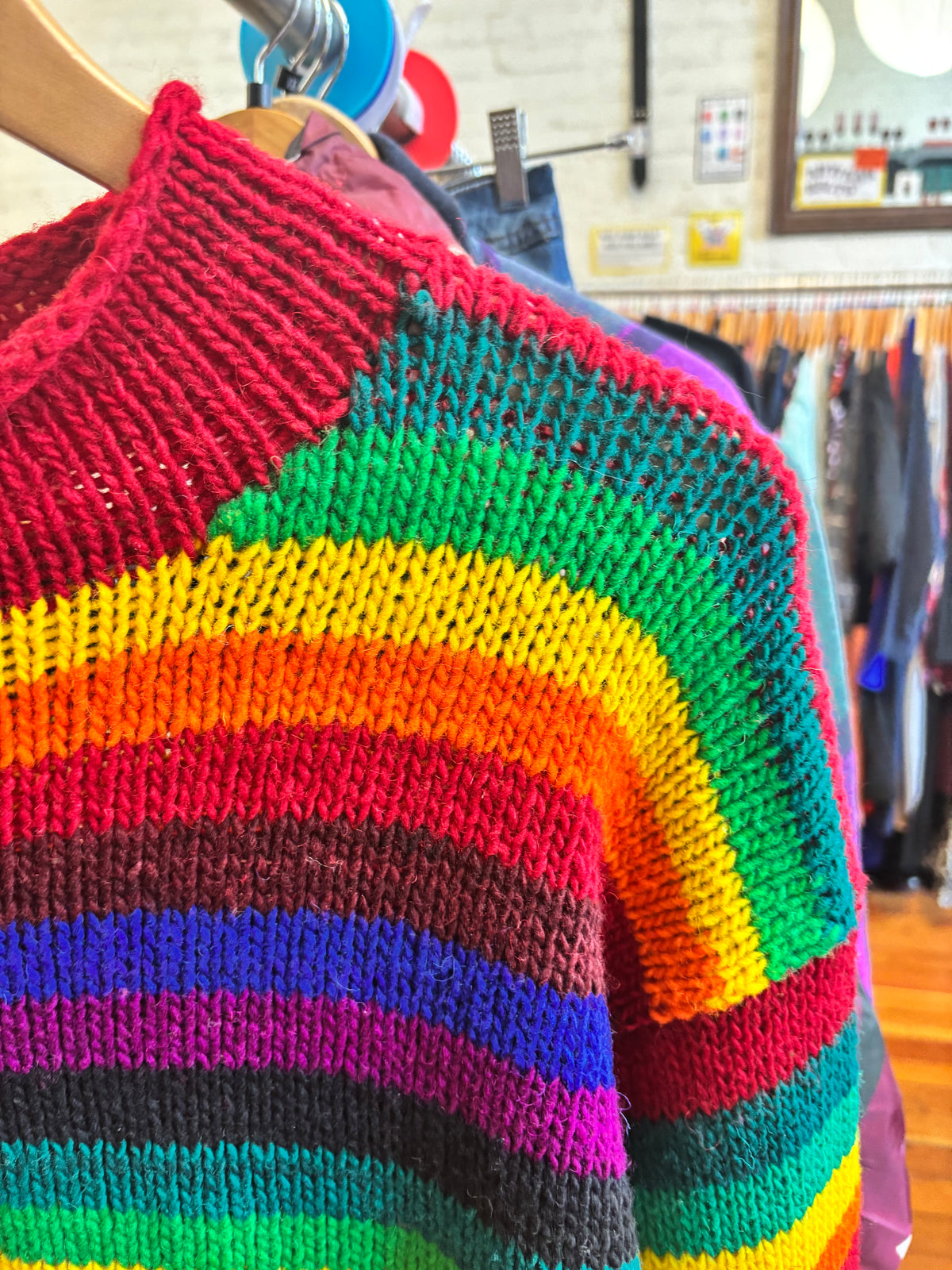 size flex rainbow wool VINTAGE handmade sweater - knit