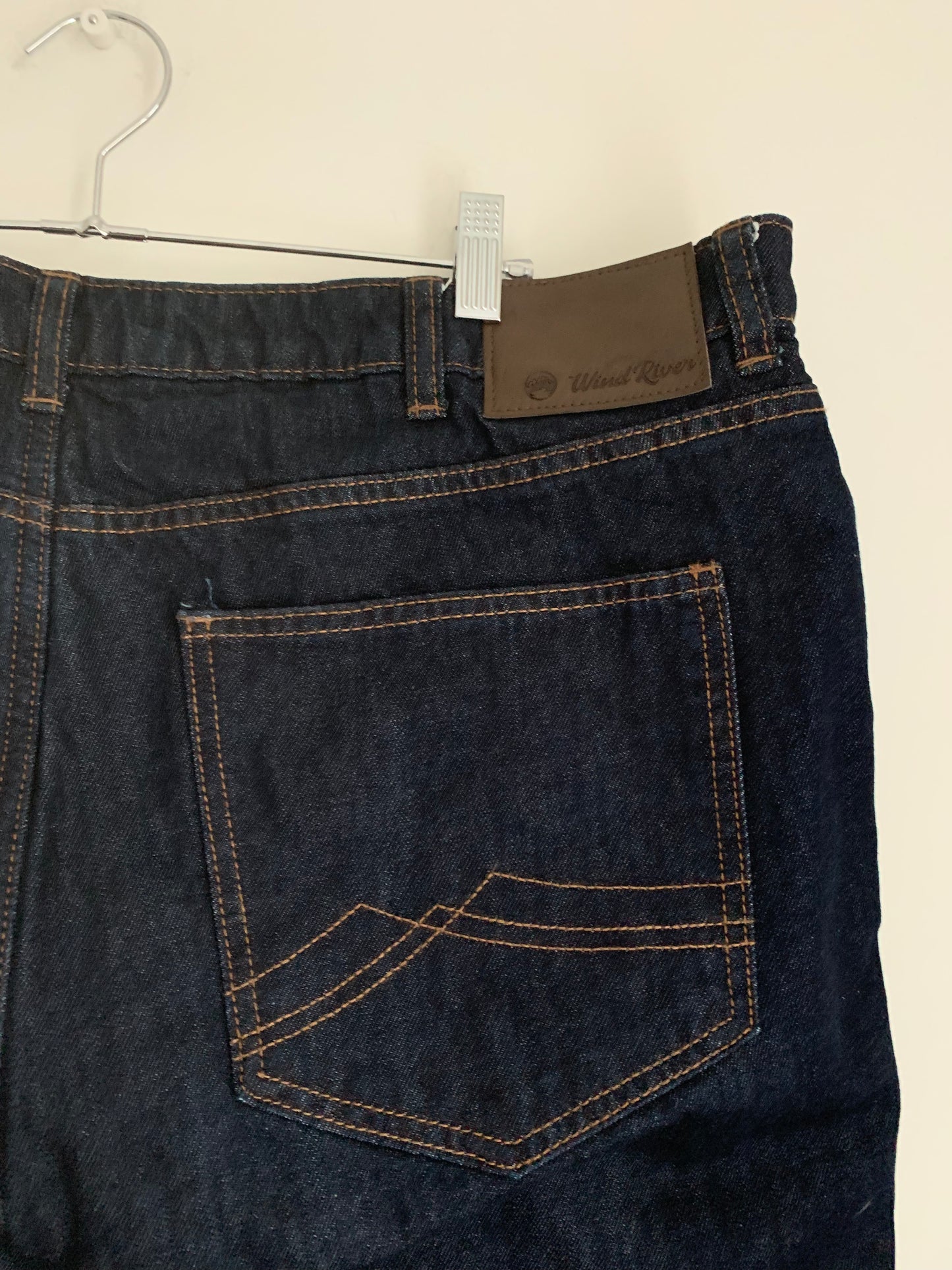 Size 40 x 30 Denim Windriver Jeans