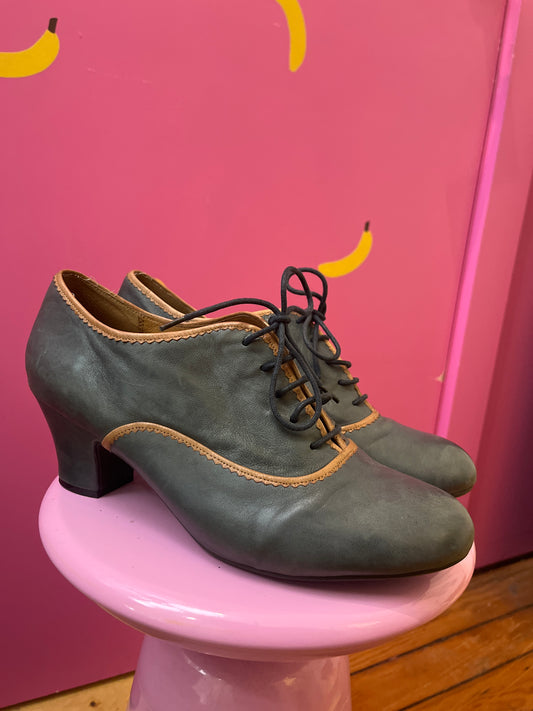 size 14 grey leather Miss Mooz heel boots