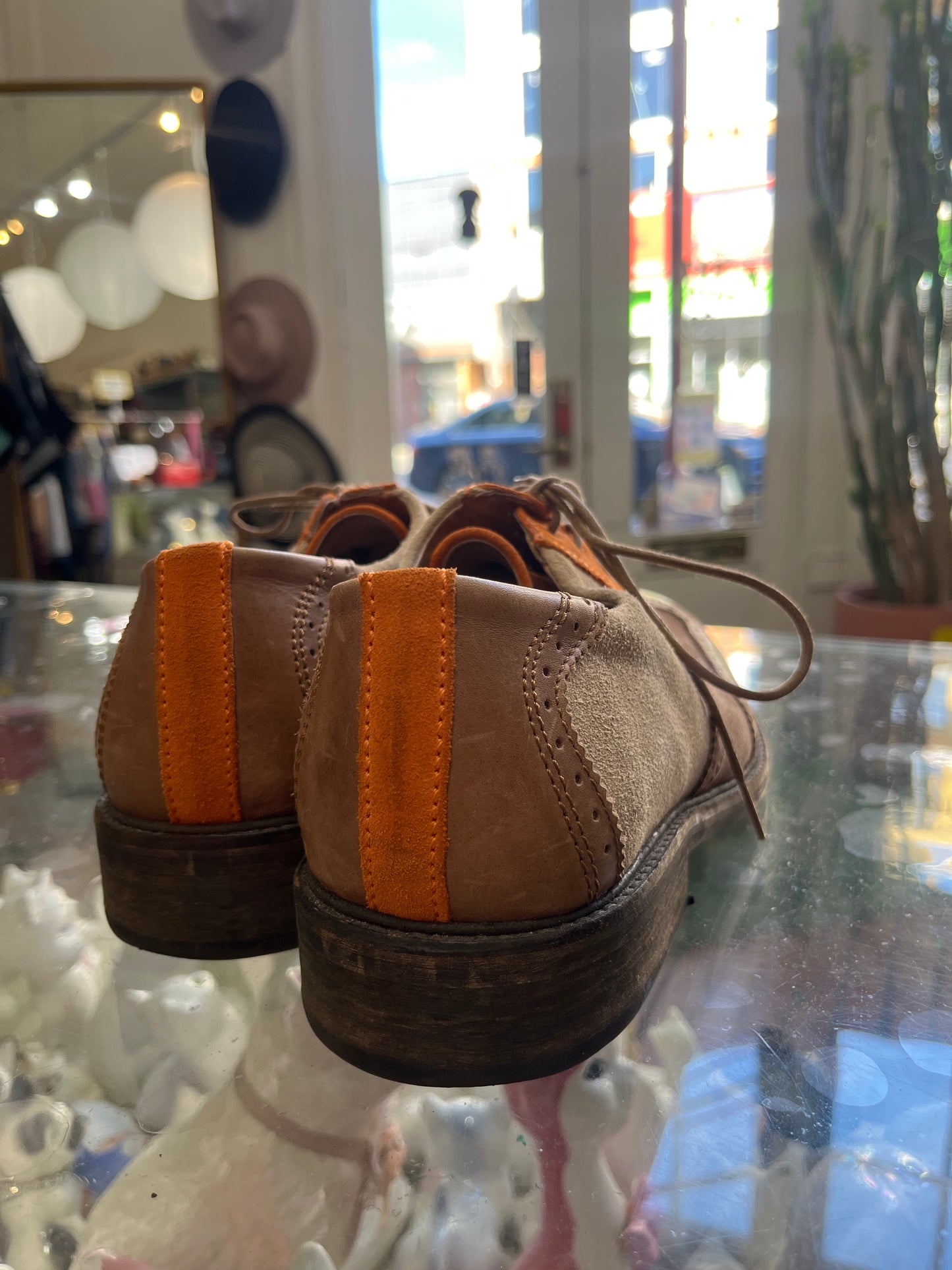 size 8M orange brown Fluevog shoes - wells