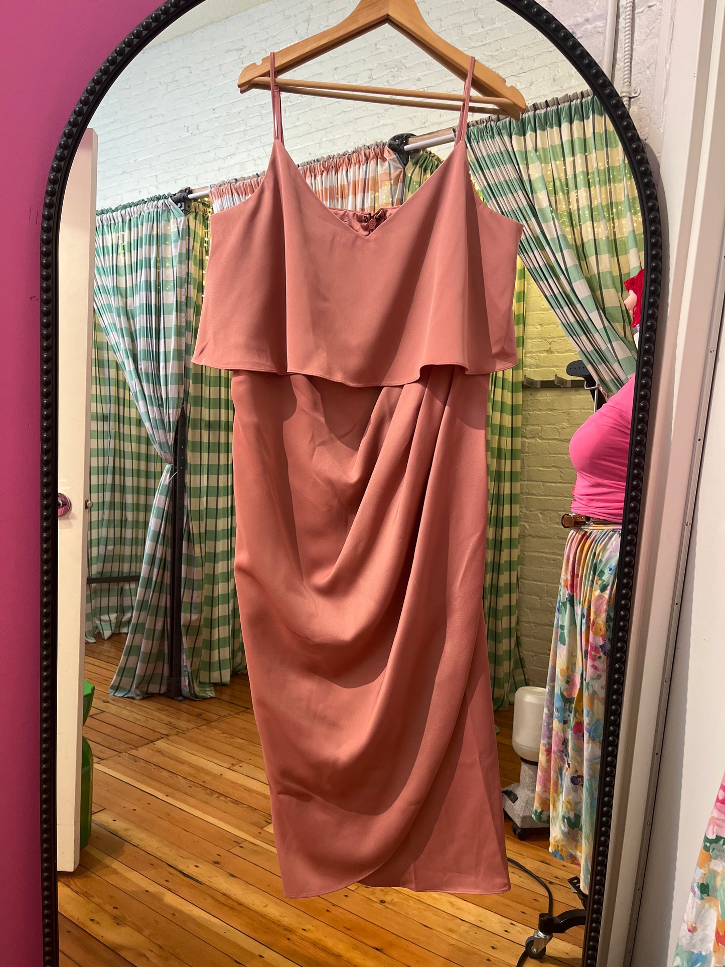 size 18 dusty pink CIty Chic dress - maxi