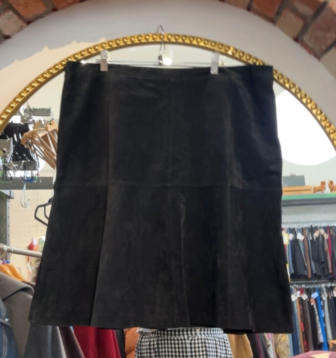 size 22 black genuine leather / suede lined VINTAGE Guillaime skirt - knee