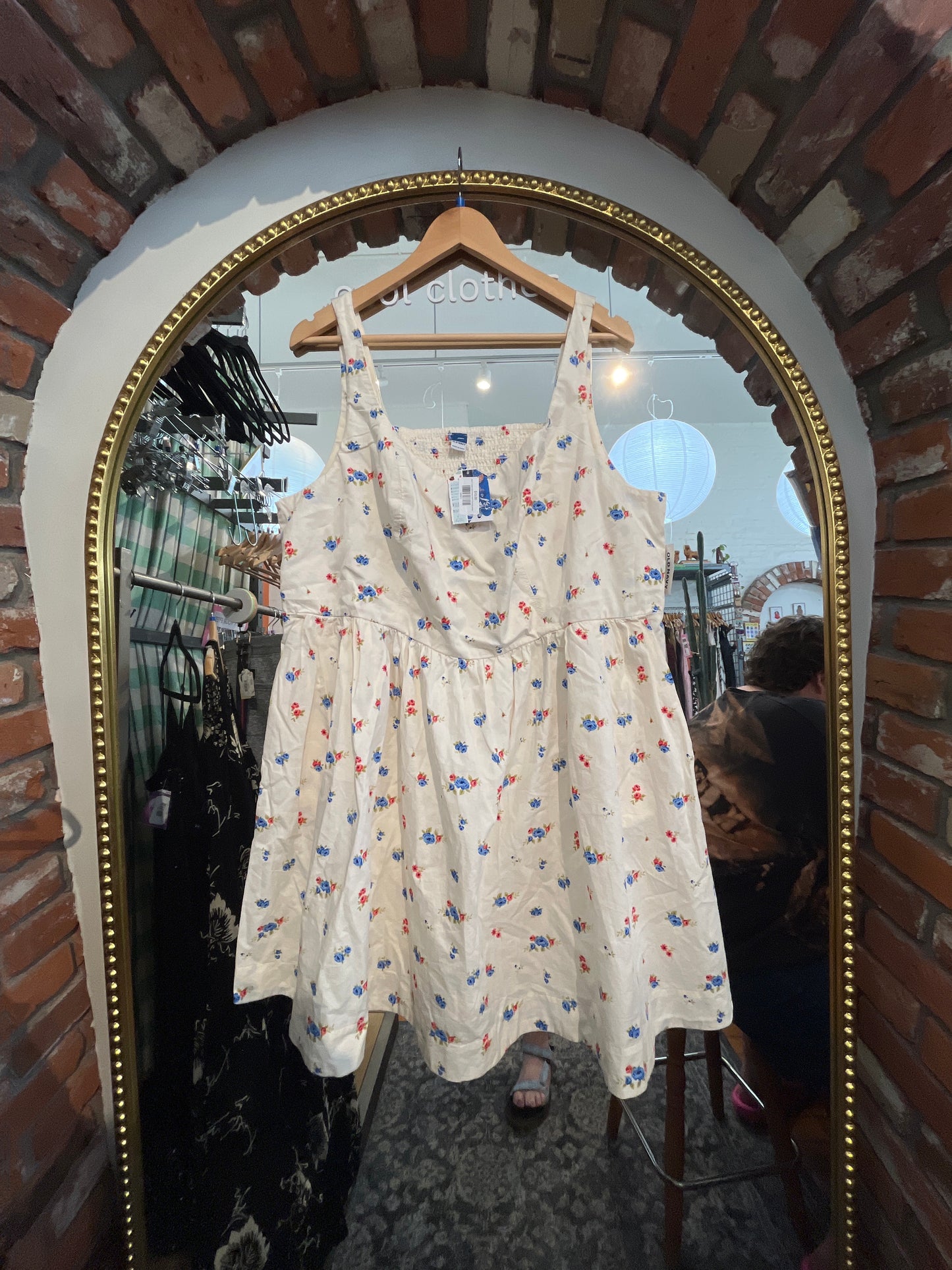 size 2X cream blue flowers NWT Old Navy dress - cami