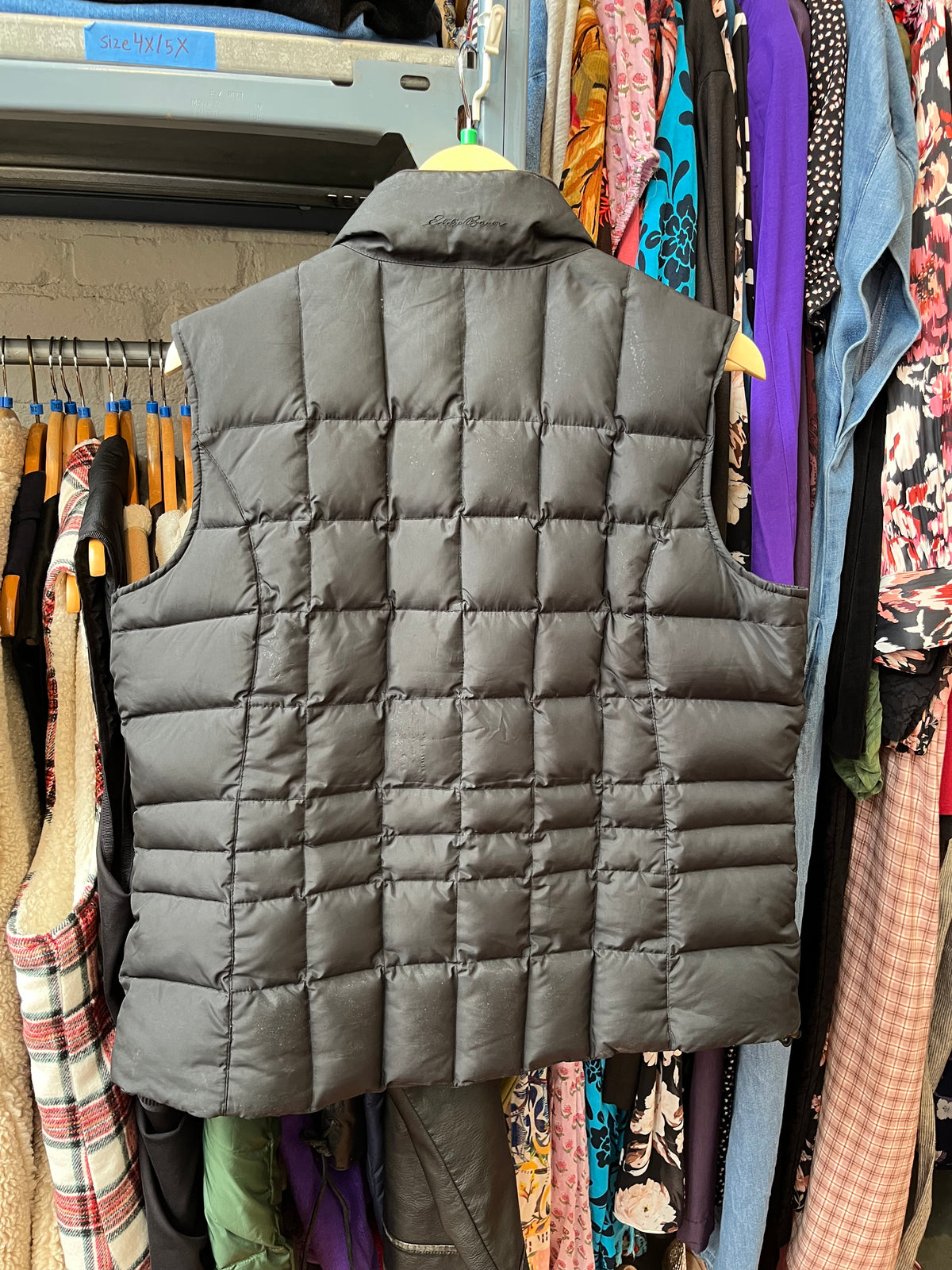 size XL black DOWN filled Eddie Bauer vest - puffer