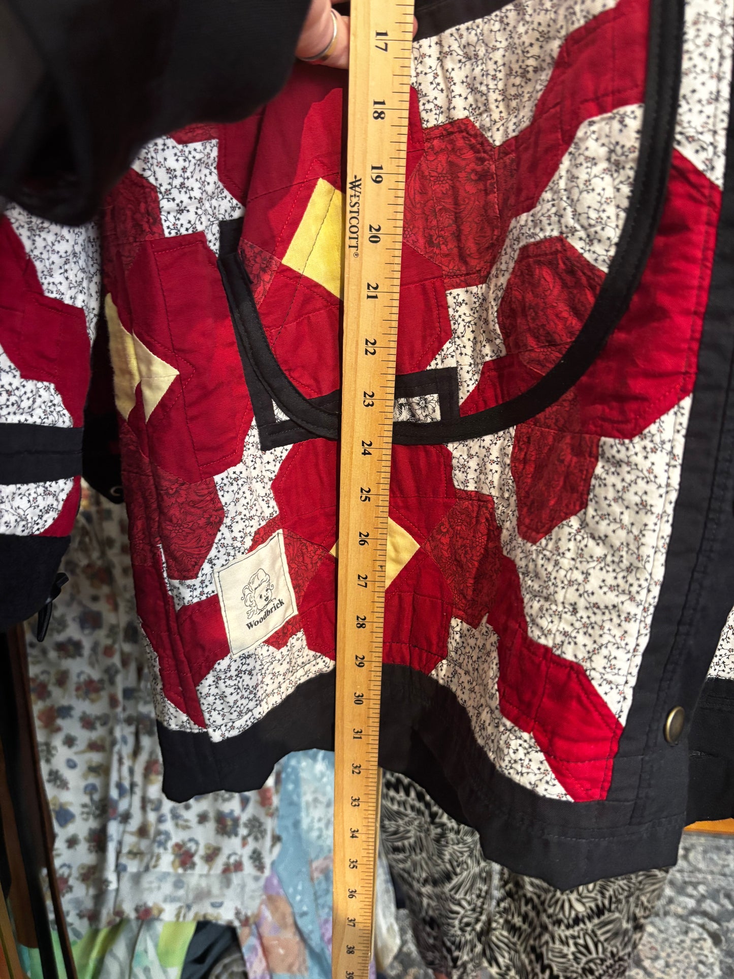 size XL quilted jacket by Woodbrick - vintage poppy coat with hood and drawstring