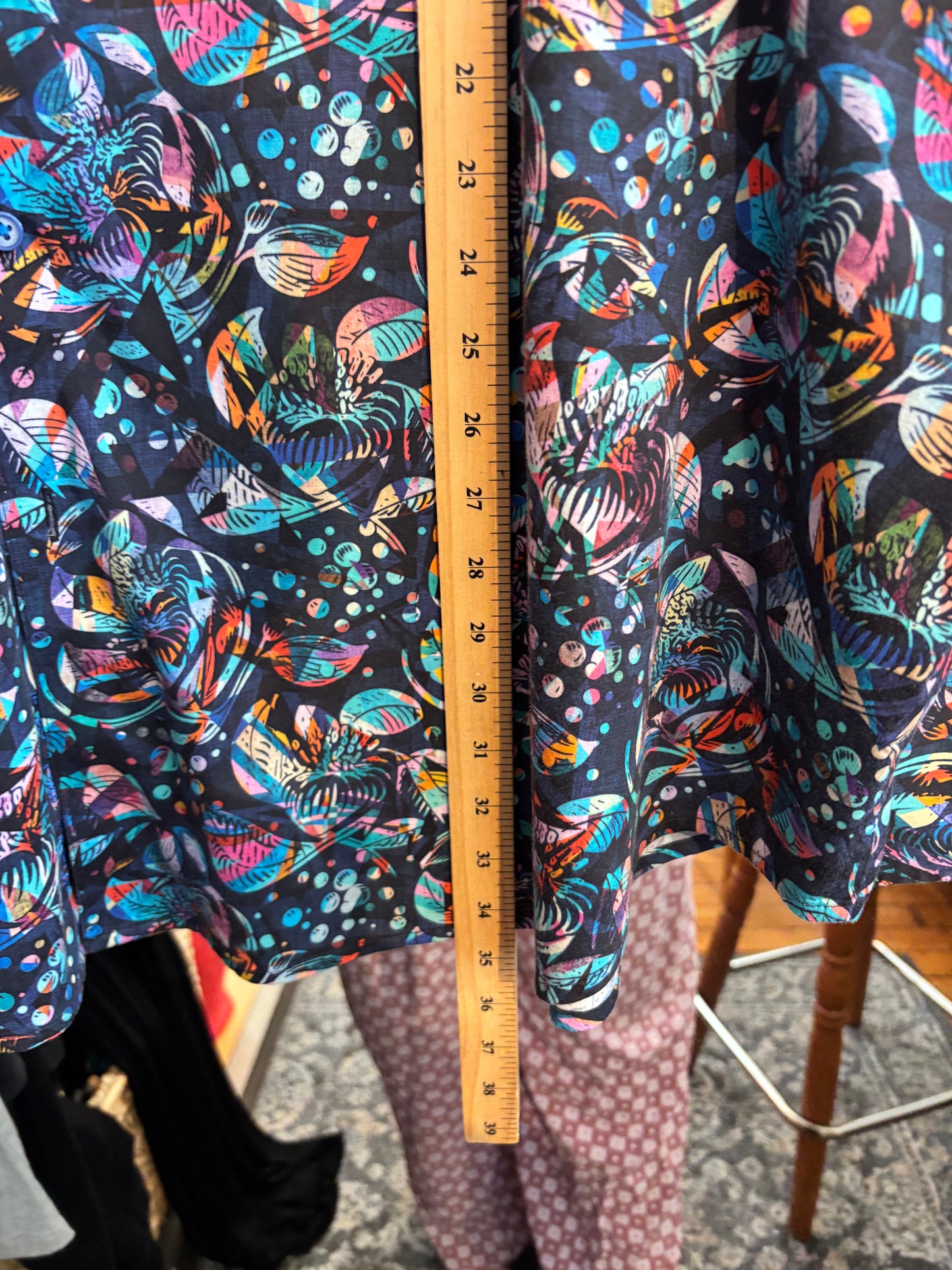 size 4XL ocean rainbow Robert Graham top - button up long sleeve