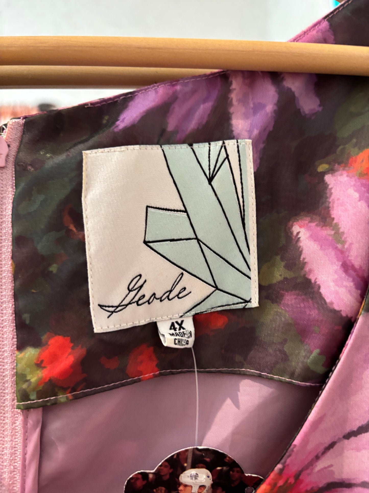 size 4X floral big purple green geode dress- knee