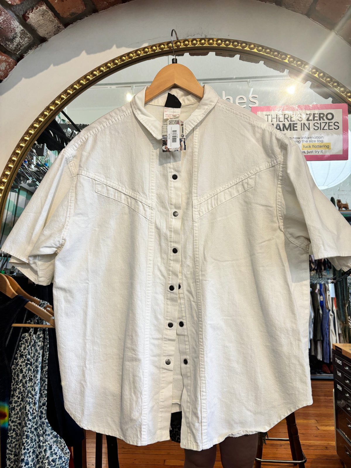 AS IS size 04 white heavy COTTON VINTAGE LA Directions top - button up