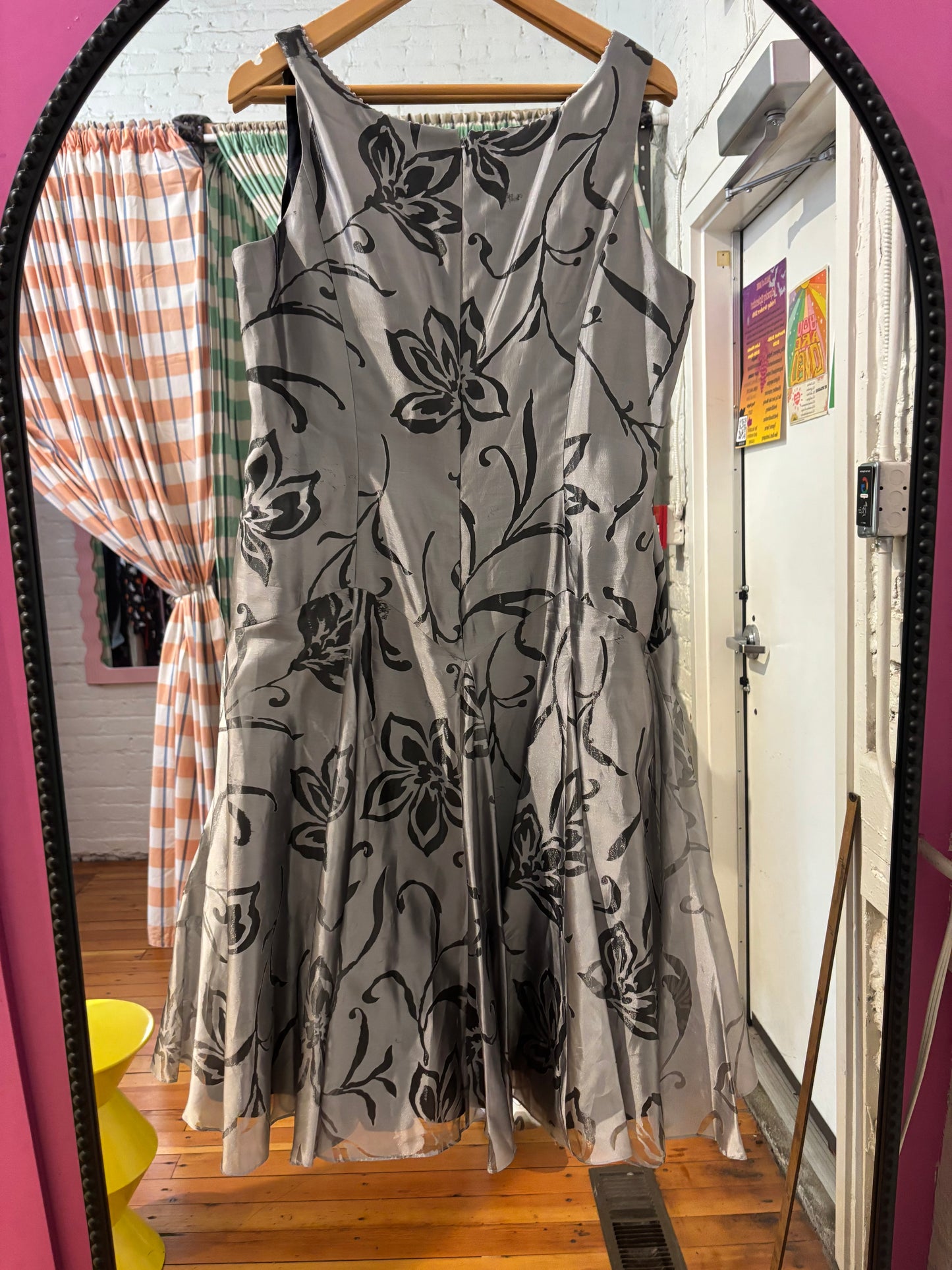 size 18 silver with burnout Jacques Vert dress - cocktail