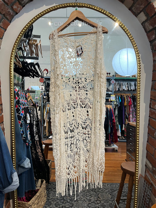 Size XL Cream Blue Sky vest