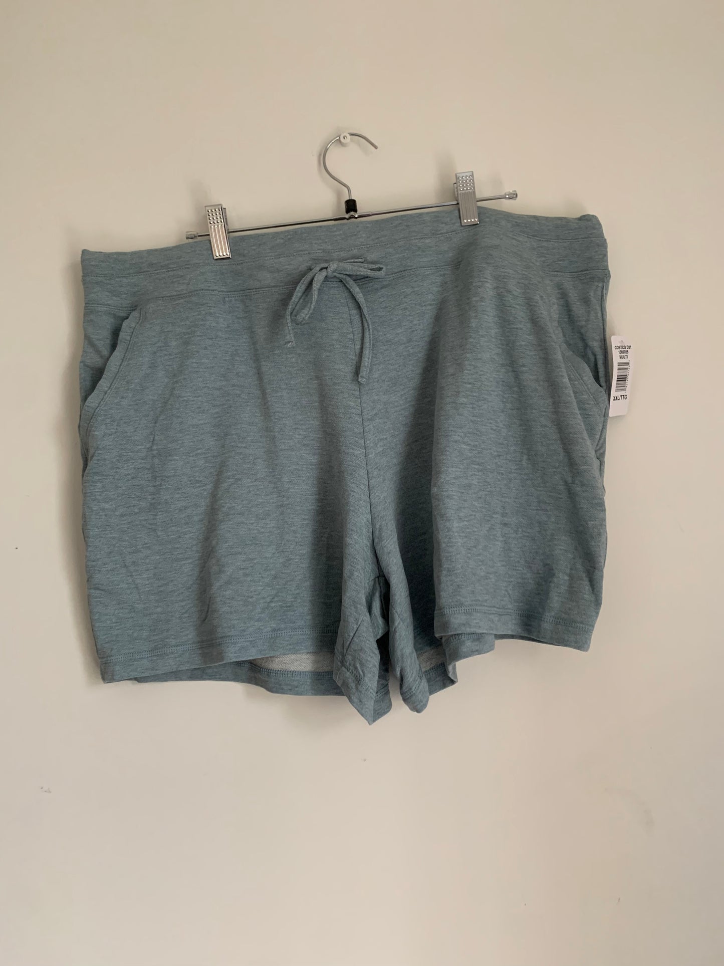 Size XXL Light Grey Shorts (32 degrees cool)