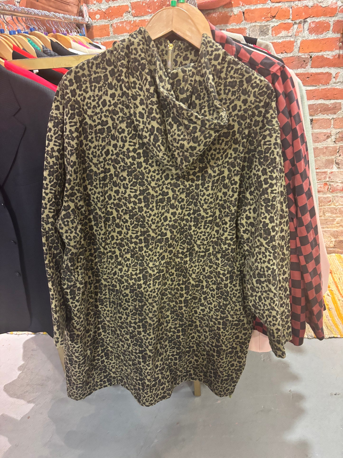 size XLish green leopard Red Sky shacket