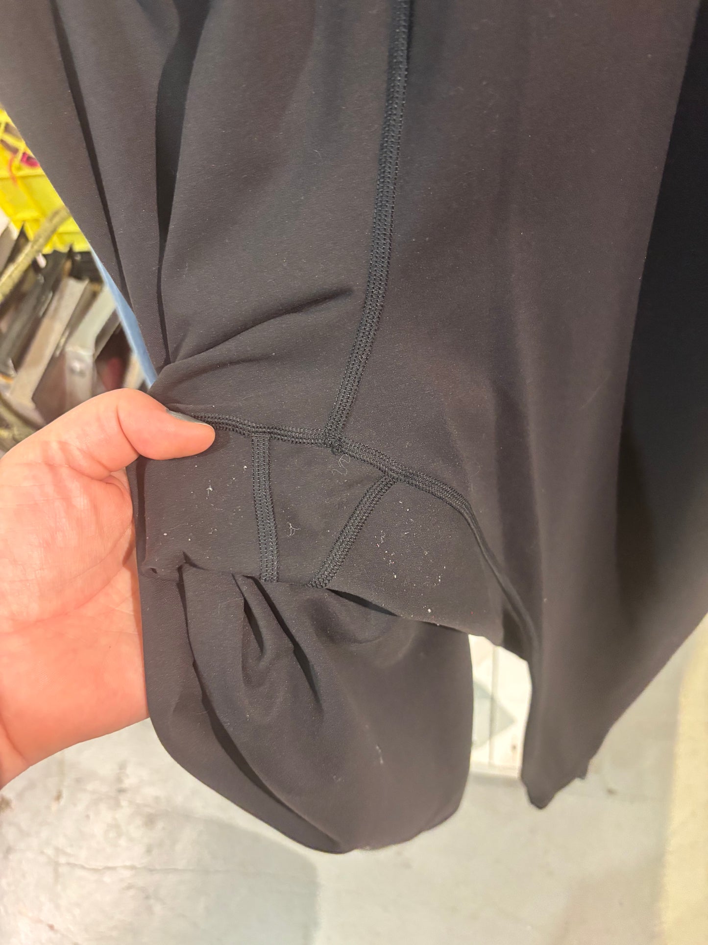 size 20 black soft Lululemon leggings