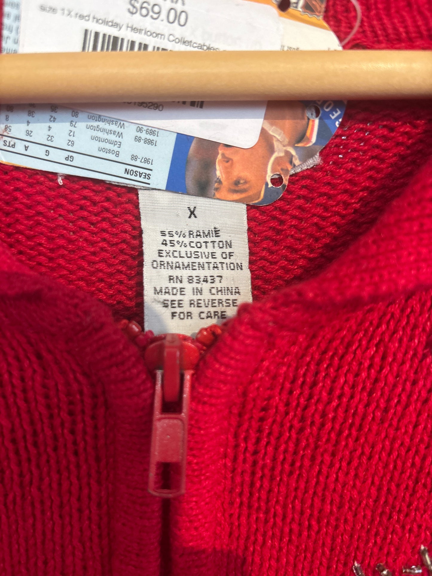 size 1X red holiday Heirloom Collectables sweater - vintage